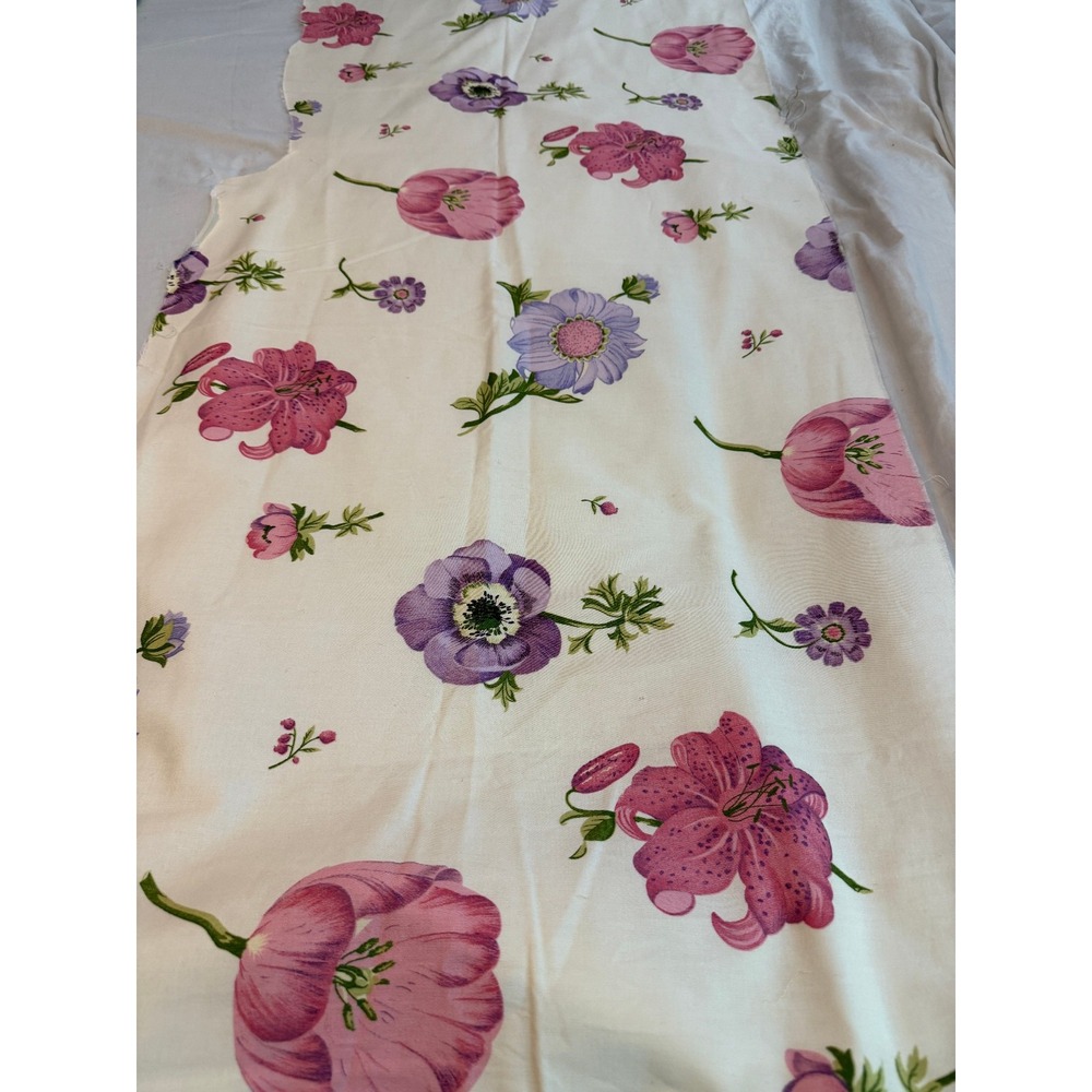 Vintage new Floral carnation flowers Fabric 19"‎ x 52" multicolor quality purple